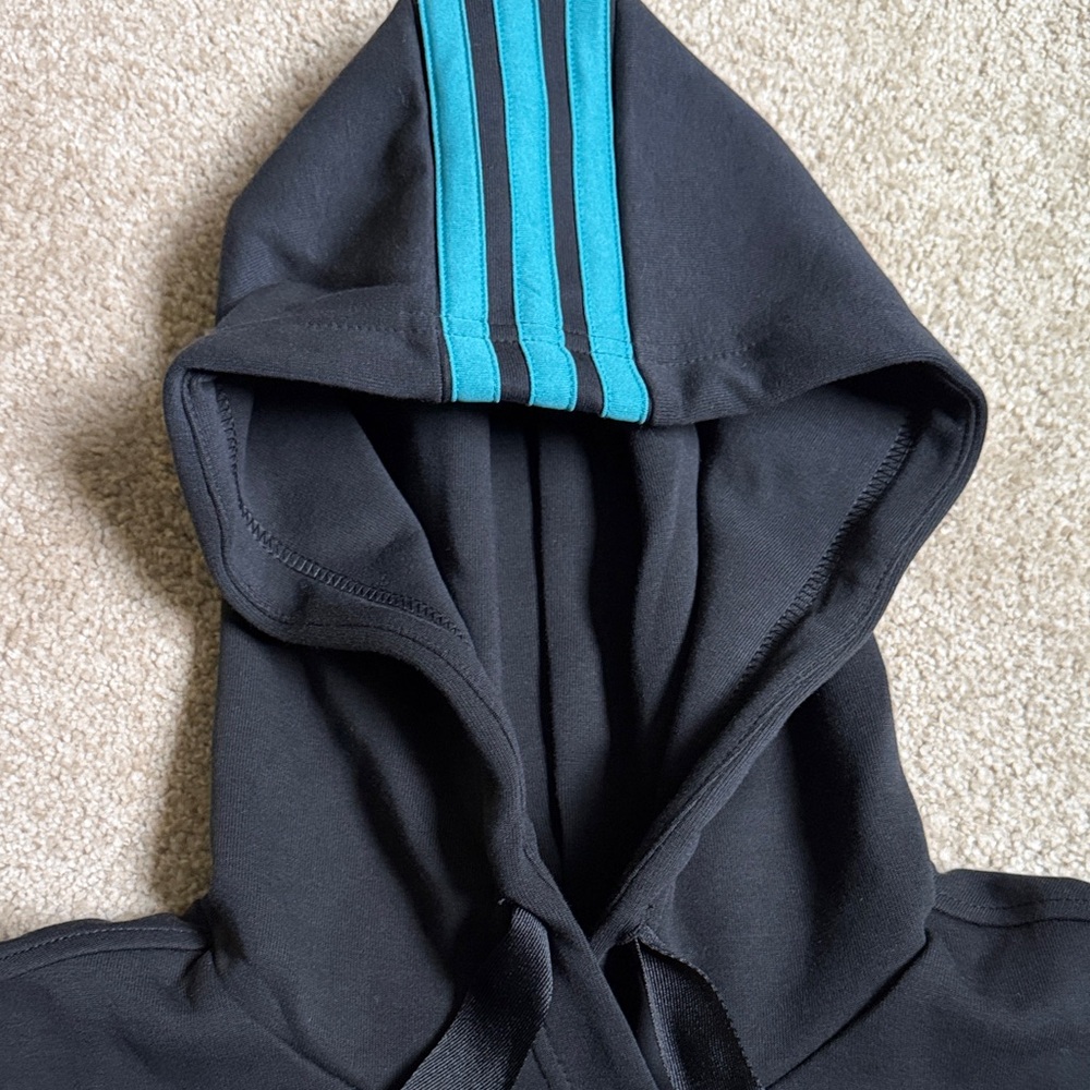 NWT Adidas x Farm Rio hooded Sweatshirt - Picture 6 of 11
